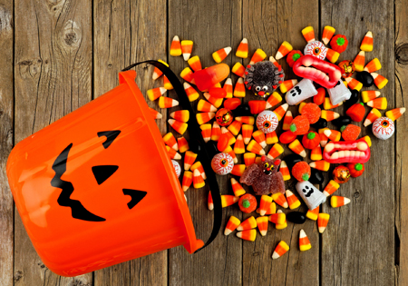 manipular Presunción Piñón Halloween Candy: Your Dental Health Survival Guide | Amherst Dentist